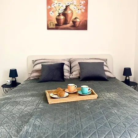 Ema Apartamento Pula